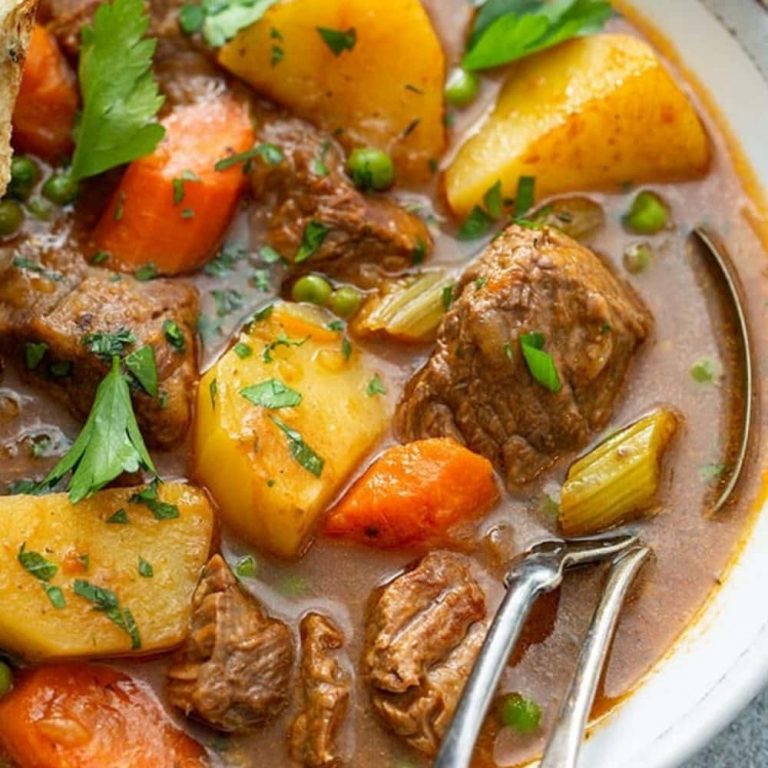 What To Serve With Beef Stew? 14 Quick & Easy Side Dishes - Top Recipes