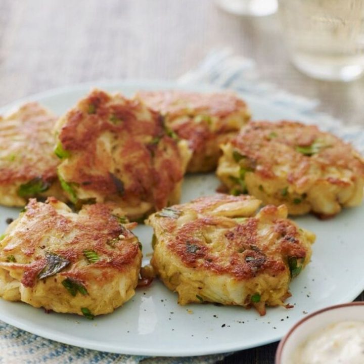 15 SIDE DISHES TO SERVE WITH CRAB CAKES
