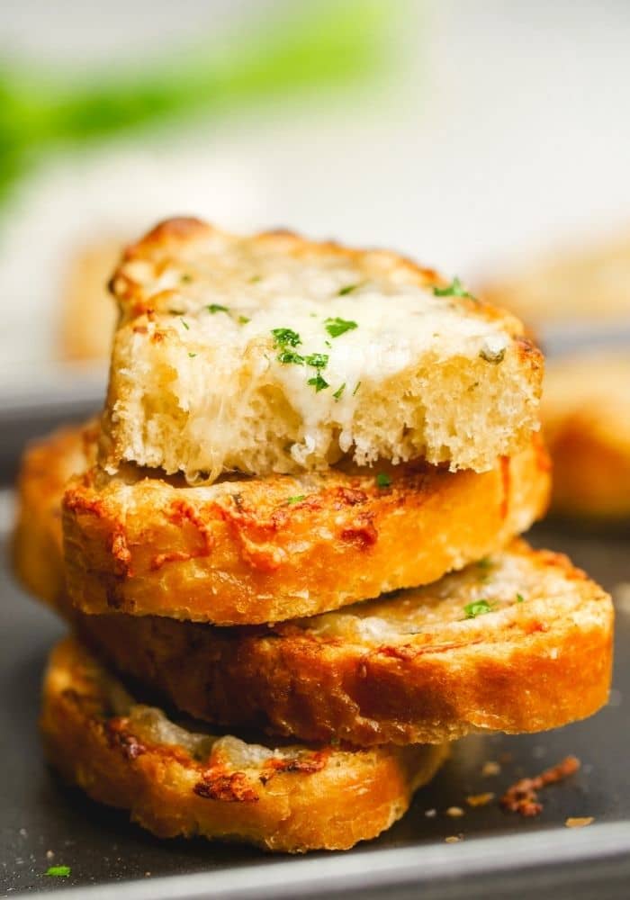 World’s Best Cheesy Garlic Bread Recipe