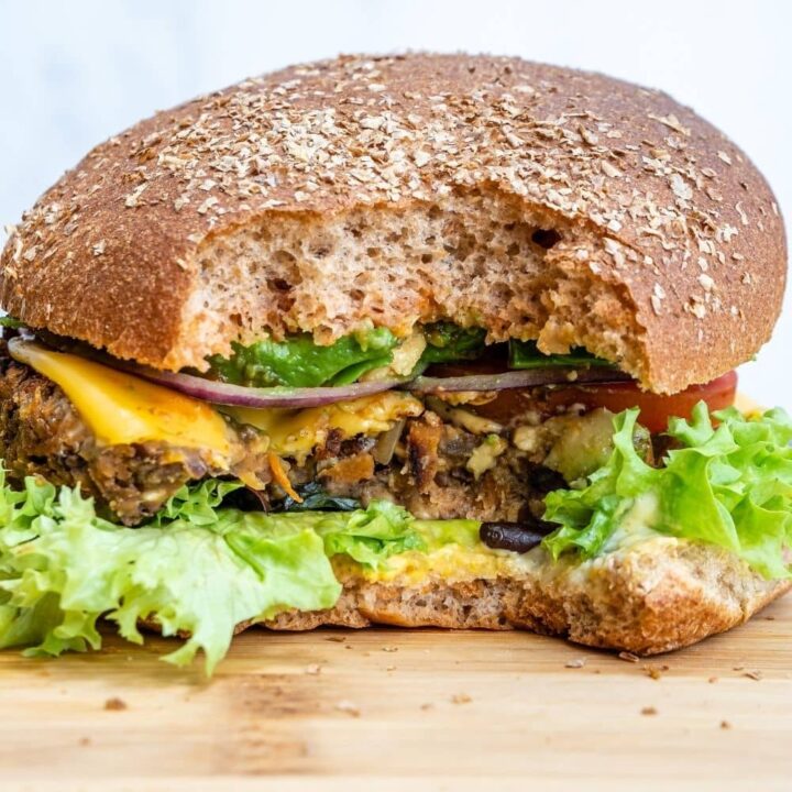 The BEST Homemade Black Bean Burgers