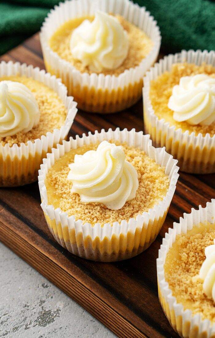 New York Style Cheesecake Cupcakes Easy to prepare!