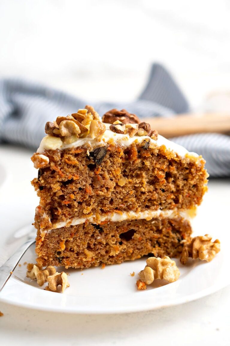 Incredibly Moist and Easy Carrot Cake Top Recipes