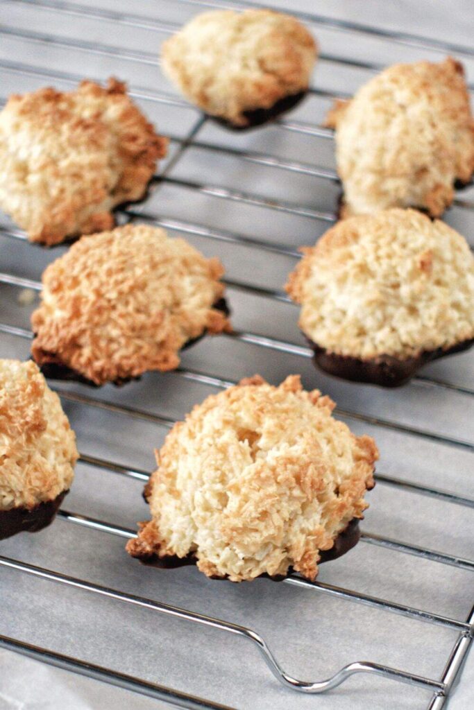 Easy Coconut Macaroons