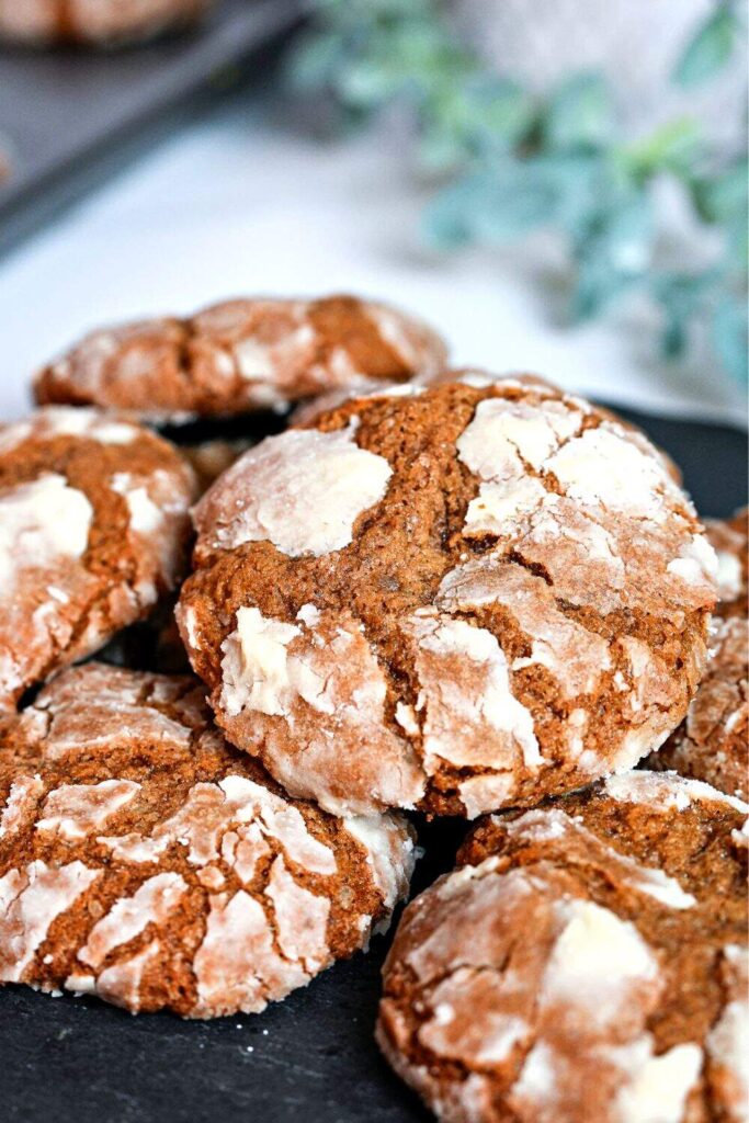 Gingerbread Crinkle Cookies