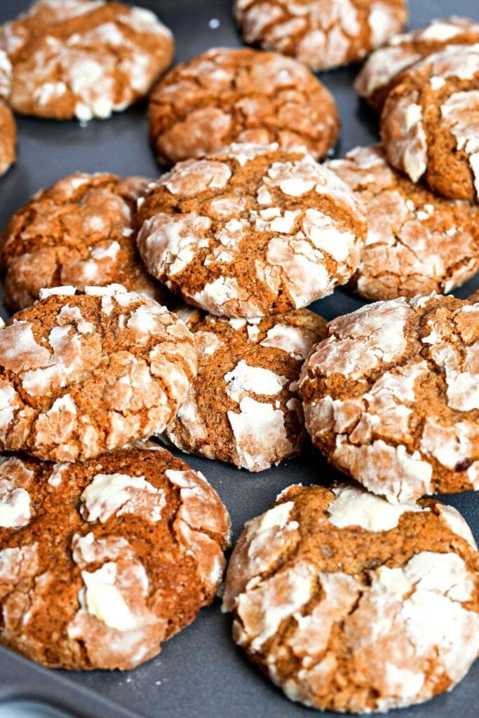 Gingerbread Crinkle Cookies