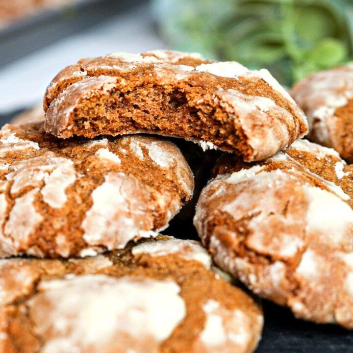 Gingerbread Crinkle Cookies