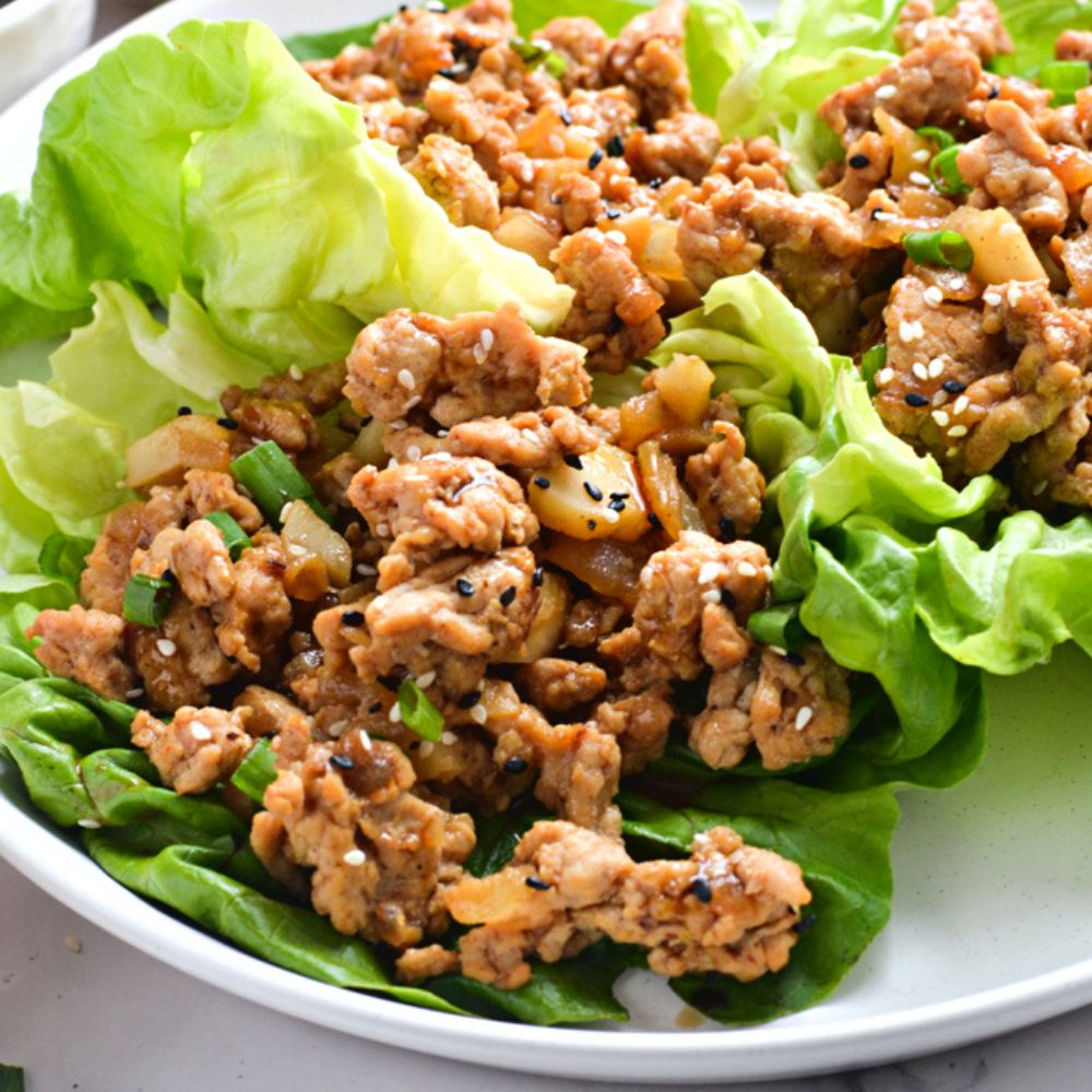 Asian Chicken Lettuce Wraps (P.F Chang's Style)