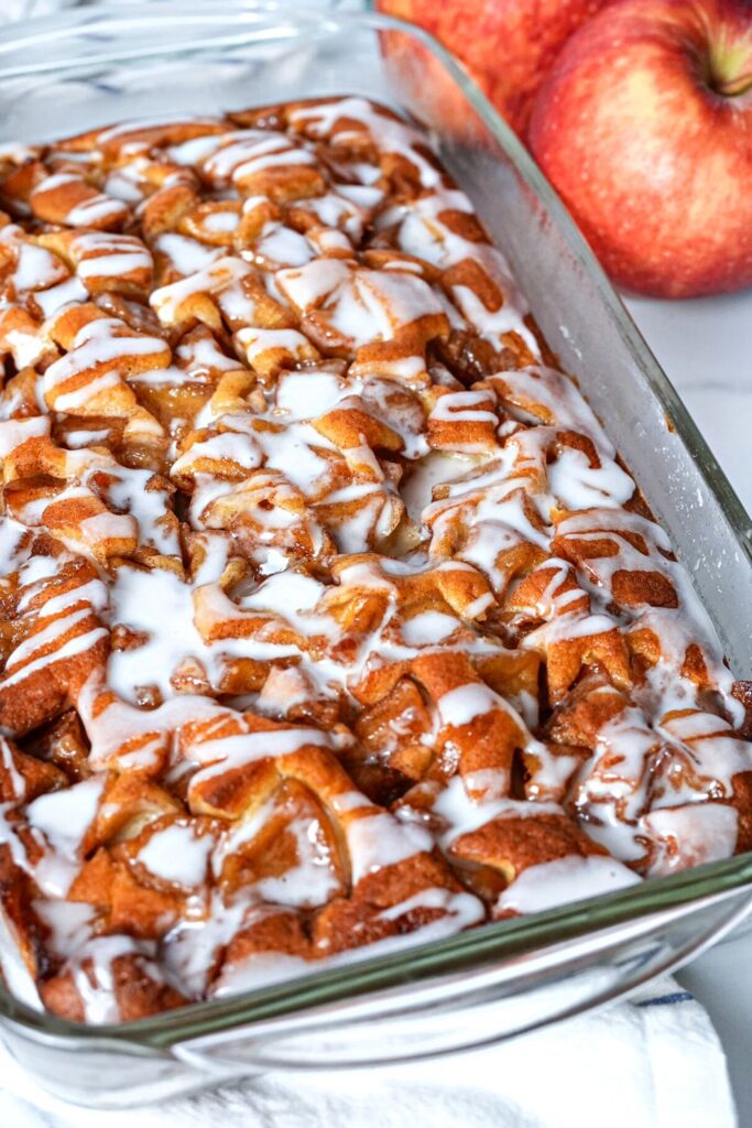 Easy Apple Pie Filling Coffee Cake