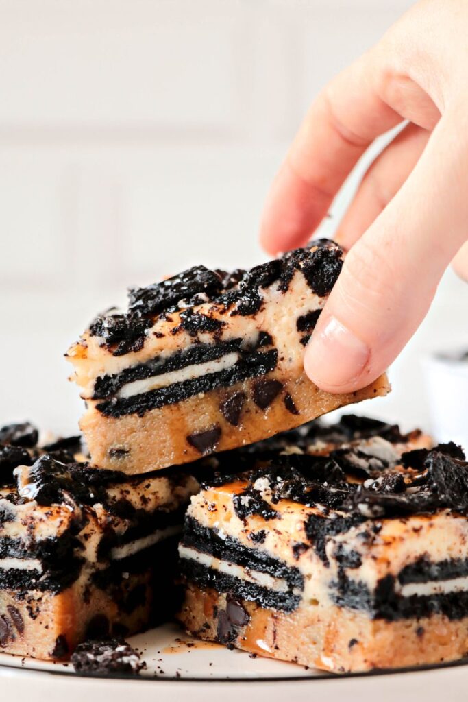 Easy Oreo Cheesecake Bars