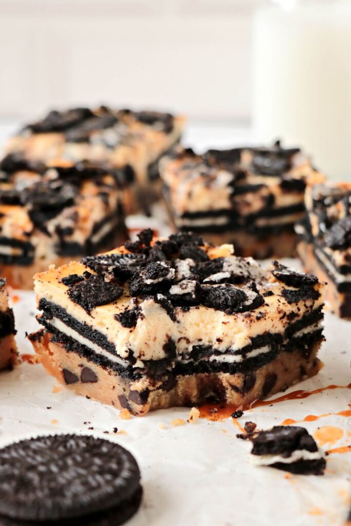 Easy Oreo Cheesecake Bars