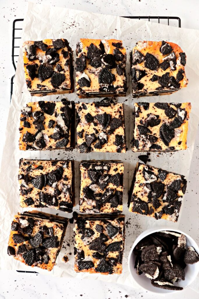 Easy Oreo Cheesecake Bars