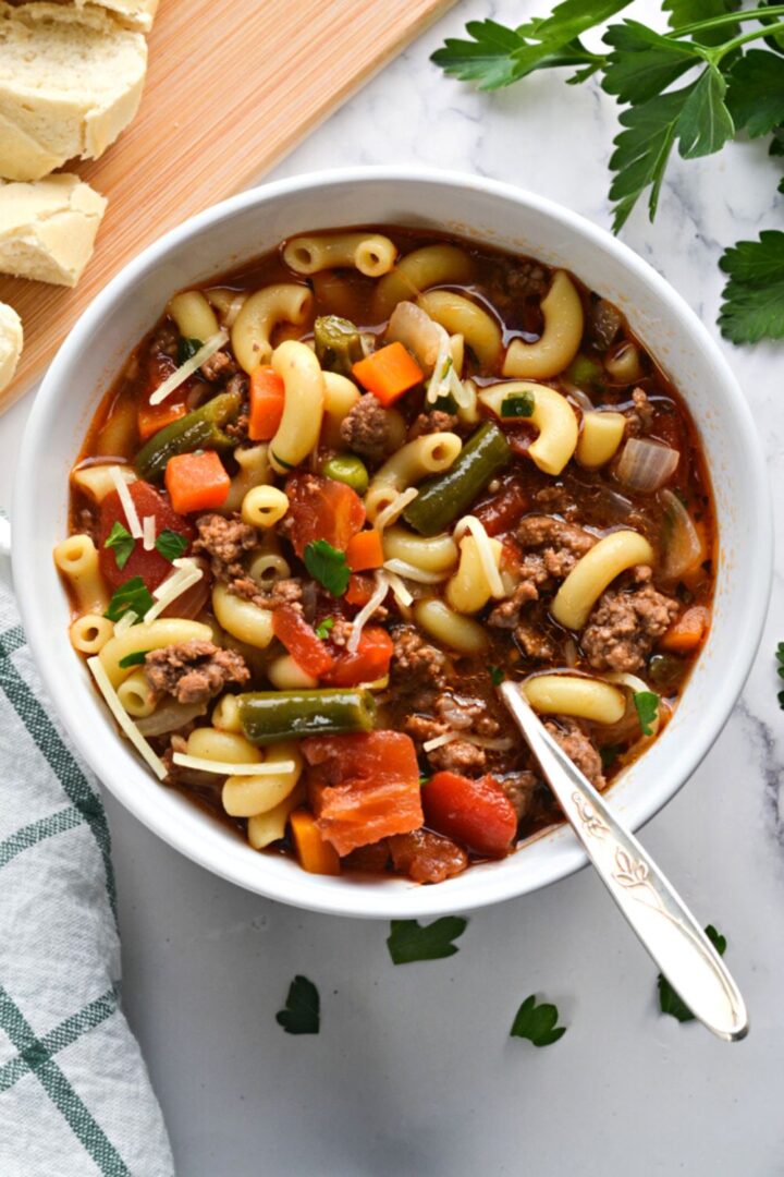 Hamburger Macaroni Soup Recipe (Ready in 35 Mins!)