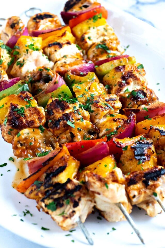 Hawaiian Chicken Kabobs Recipe (with Pineapple!) Top Recipes