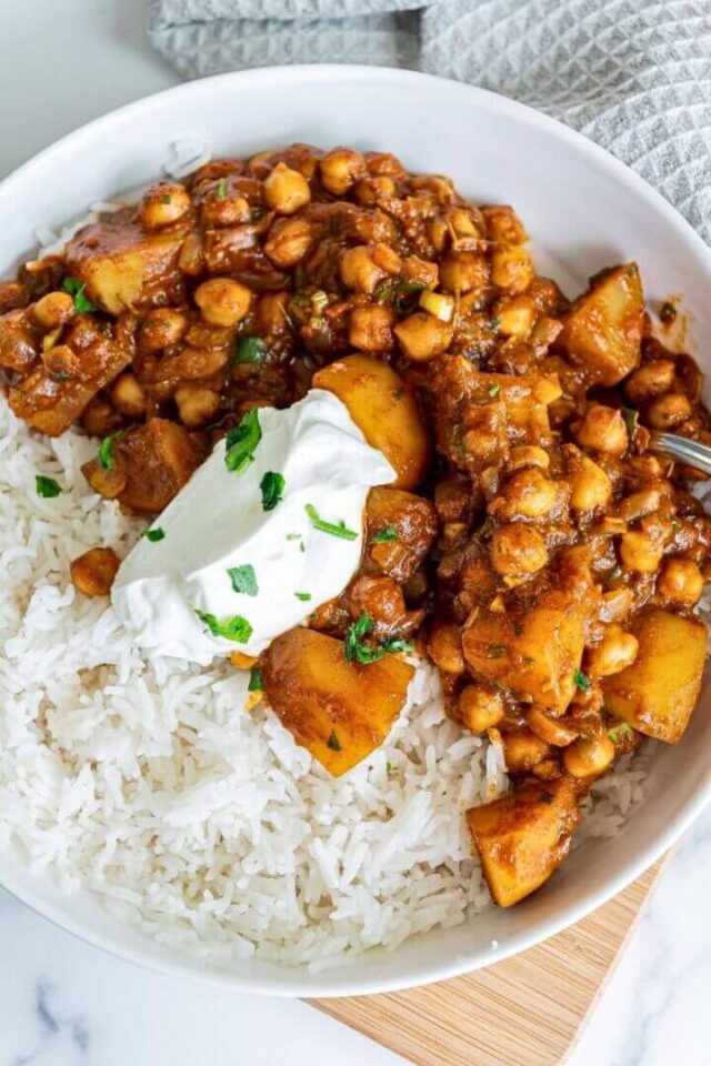 Chickpea and Potato Curry Recipe - Top Recipes