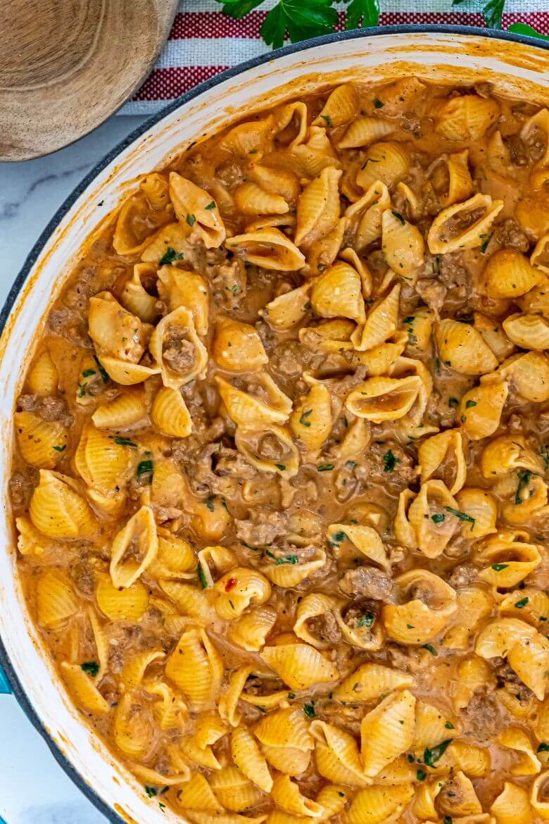 Easy Creamy Beef and Shells